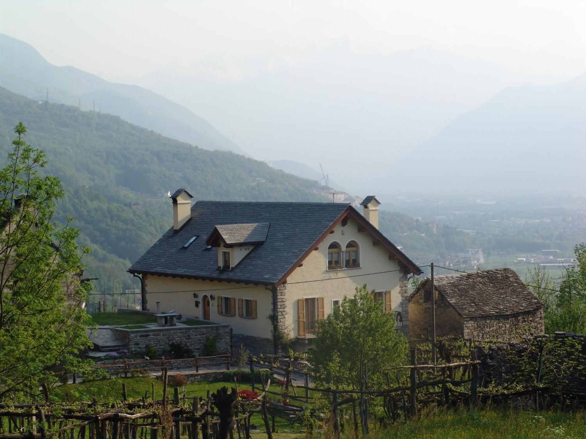 Casa Brencio Bed and Breakfast Masera Εξωτερικό φωτογραφία